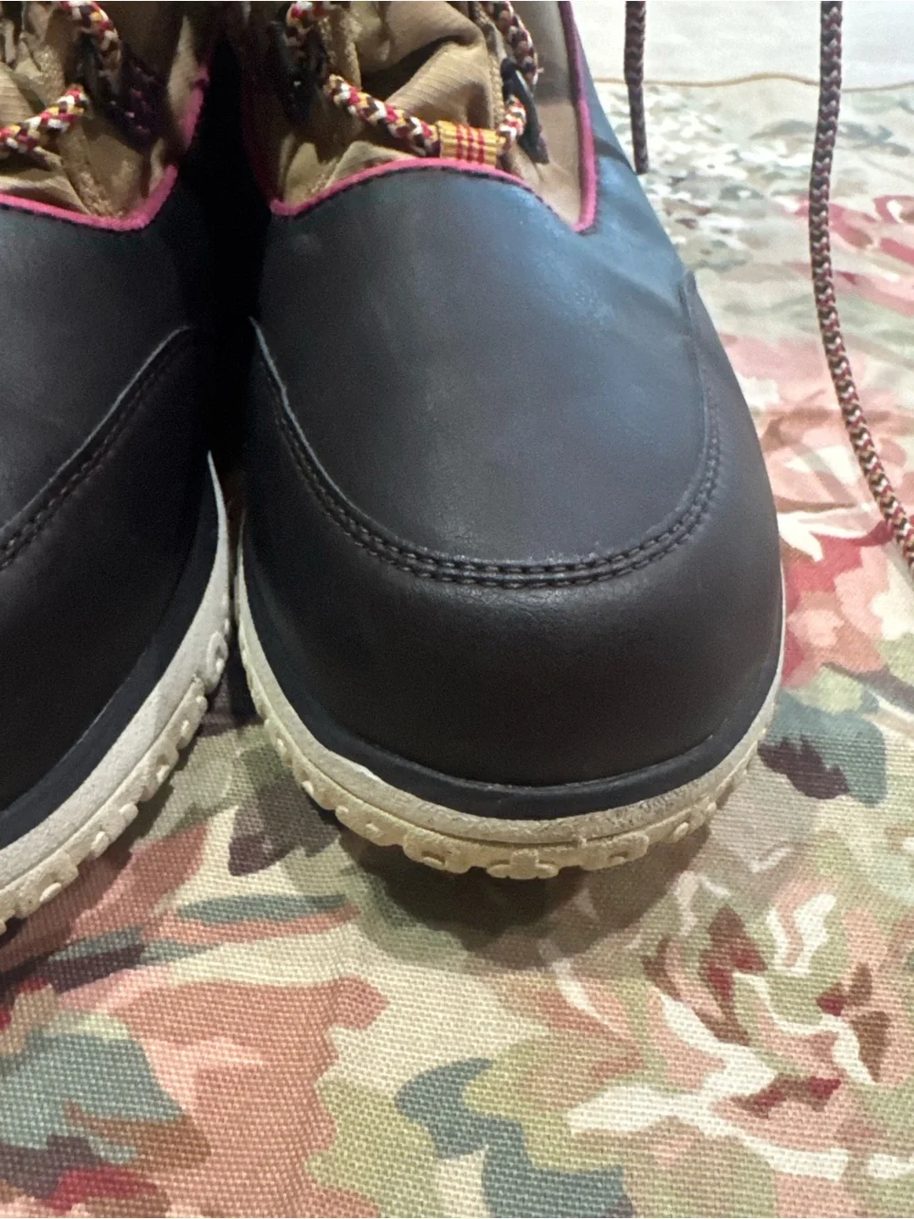 L.L. Bean Women's Boots Size 10 Brown and Tan Winter Lace-Up Boots Pink Trim